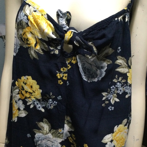 Torrid Dark Blue and Yellow Tie Front Camisole Blouse - Picture 4 of 8